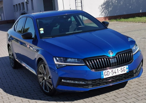 wielkopolskie Skoda Superb cena 119310 przebieg: 144000, rok produkcji 2021 z Poznań